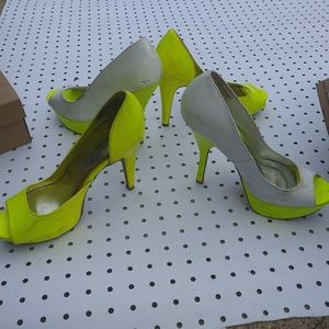 Neon yellow highlighter heels x2